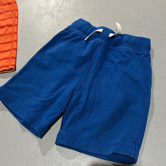 Lot Hanna boy shorts 4T - Picture 7 of 8